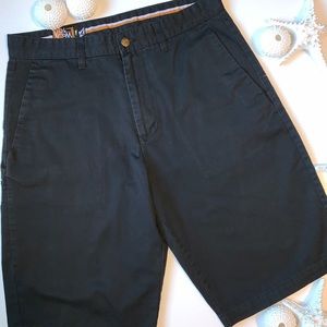 Volcom | black | flat front chino shorts | size 34